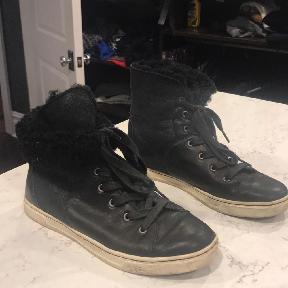 Ugg sneaker/boots